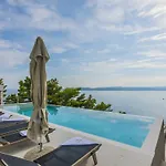 Vacay Bacana With Gym * Brela